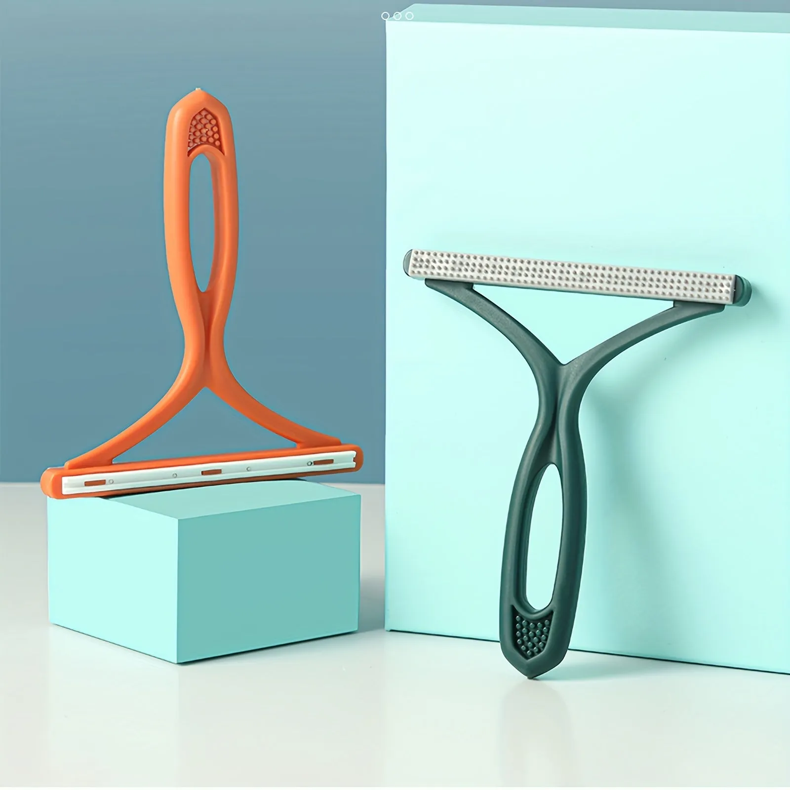 Dogs Hair Remover Instantly Eliminate Hair with DoubleSided Plastic