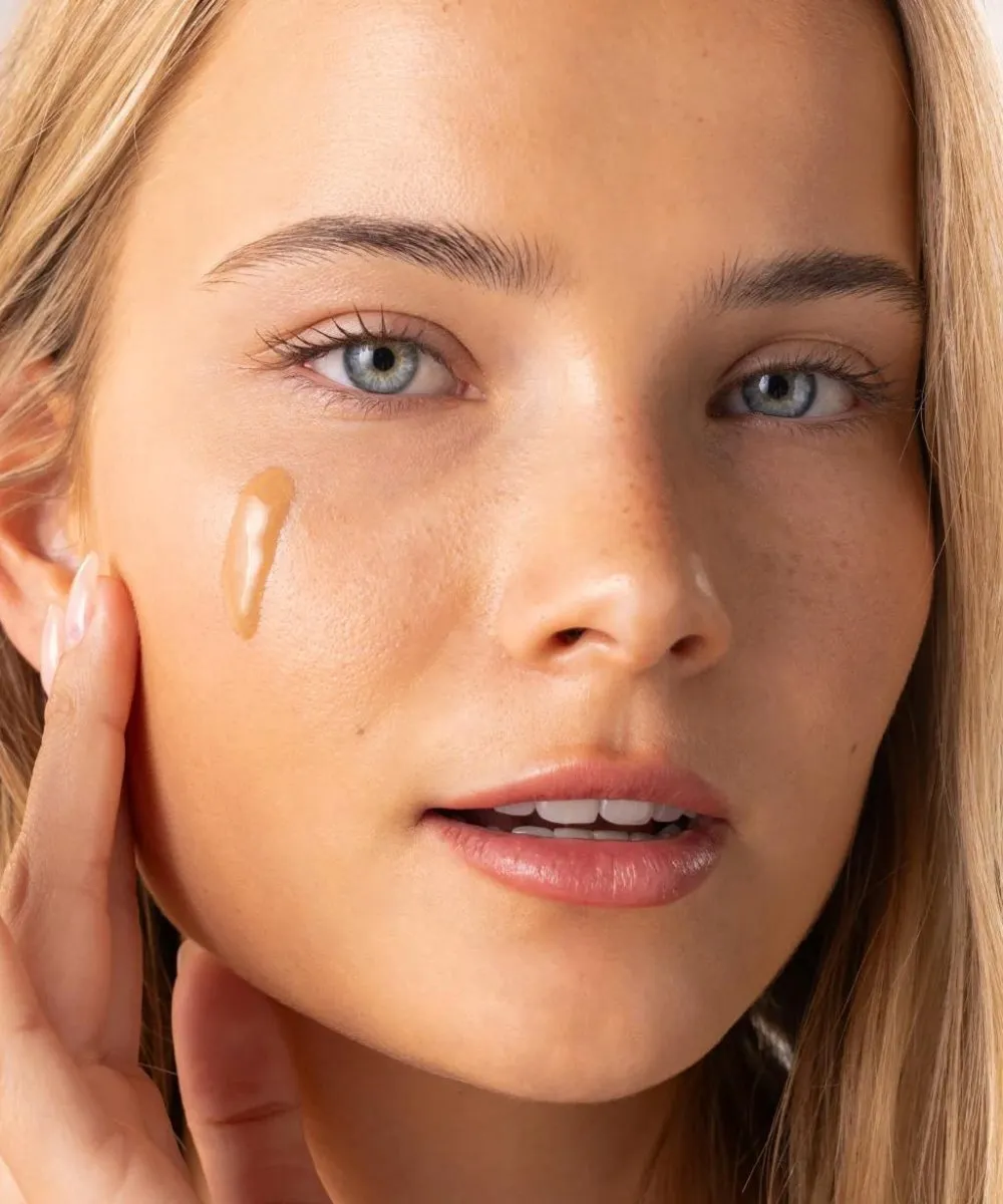 Tinted Super Serum SPF 30 - Natural
